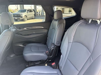 2024 Buick Enclave AWD 4dr Essence