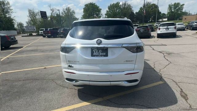 2023 Buick Enclave AWD 4dr Avenir