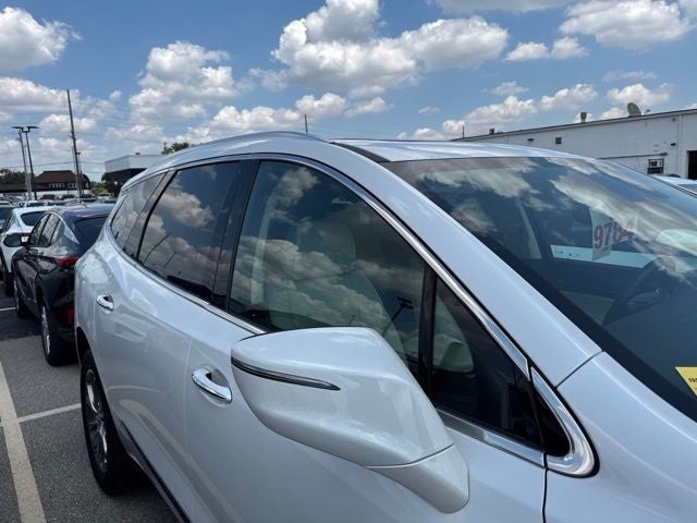 2024 Buick Enclave AWD 4dr Avenir