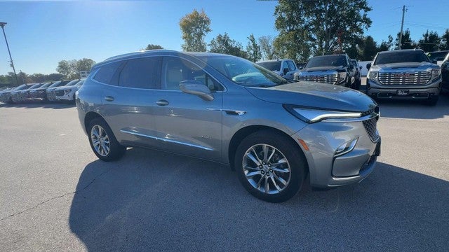 2024 Buick Enclave AWD 4dr Avenir