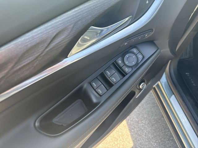 2023 Buick Enclave AWD 4dr Avenir