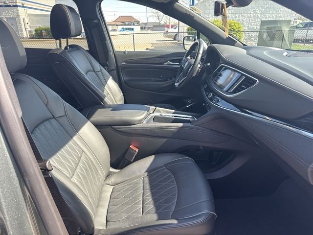 2023 Buick Enclave AWD 4dr Avenir