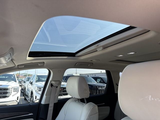 2023 Buick Enclave AWD 4dr Avenir