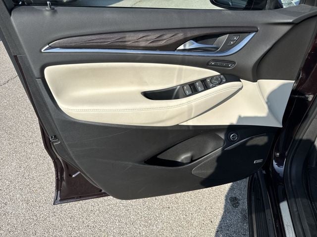 2023 Buick Enclave AWD 4dr Avenir