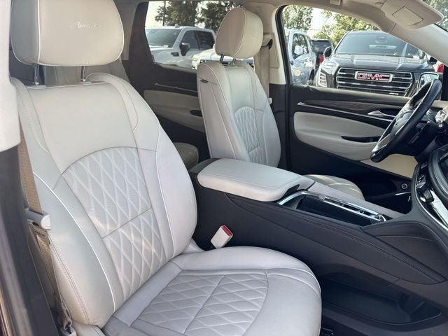 2023 Buick Enclave AWD 4dr Avenir