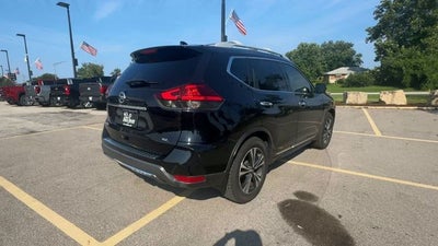 2017 Nissan Rogue FWD SL