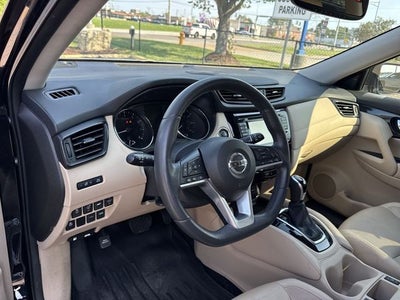 2017 Nissan Rogue FWD SL