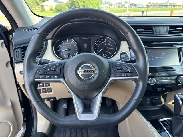 2017 Nissan Rogue FWD SL