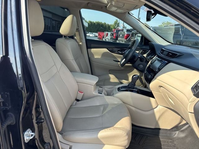 2017 Nissan Rogue FWD SL