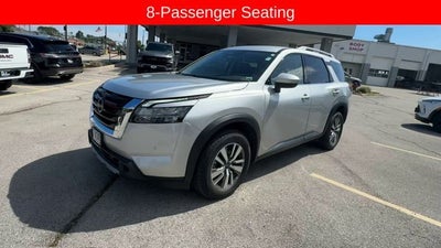2025 Nissan Pathfinder SL 2WD