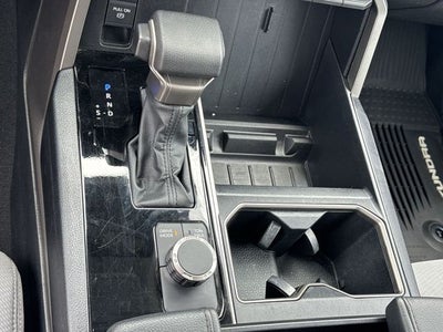 2022 Toyota Tundra 2WD SR5 Double Cab 6.5' Bed (Natl)