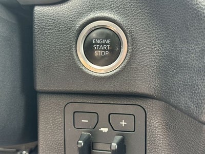 2022 Toyota Tundra 2WD SR5 Double Cab 6.5' Bed (Natl)