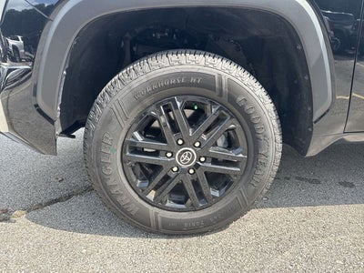 2023 Toyota Tundra 4WD SR5 Double Cab 6.5' Bed (Natl)