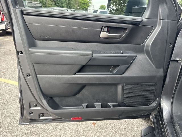 2026 Toyota Tundra 4WD SR CrewMax 5.5' Bed (Natl)