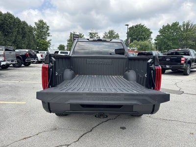 2026 Toyota Tundra 4WD SR CrewMax 5.5' Bed (Natl)