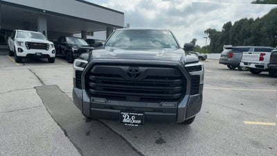 2026 Toyota Tundra 4WD SR CrewMax 5.5' Bed (Natl)