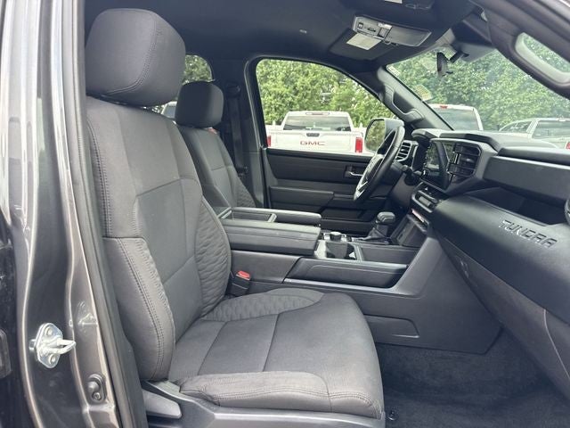 2026 Toyota Tundra 4WD SR CrewMax 5.5' Bed (Natl)