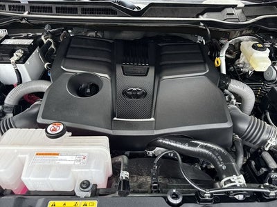 2026 Toyota Tundra 4WD SR CrewMax 5.5' Bed (Natl)