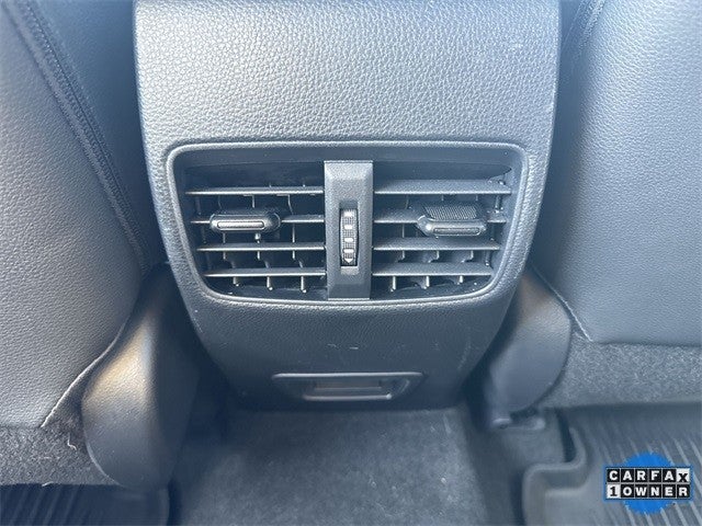 2023 Toyota Corolla Cross XLE 4WD (Natl)