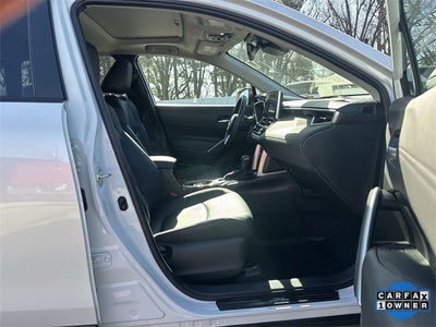 2023 Toyota Corolla Cross XLE 4WD (Natl)