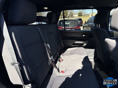 2025 Toyota Sequoia SR5 4WD (Natl)