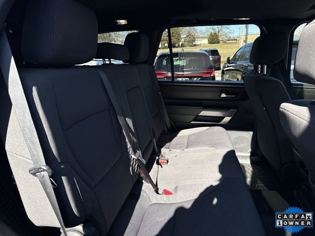 2025 Toyota Sequoia SR5 4WD (Natl)