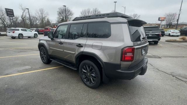 2025 Toyota Land Cruiser 4WD (Natl)