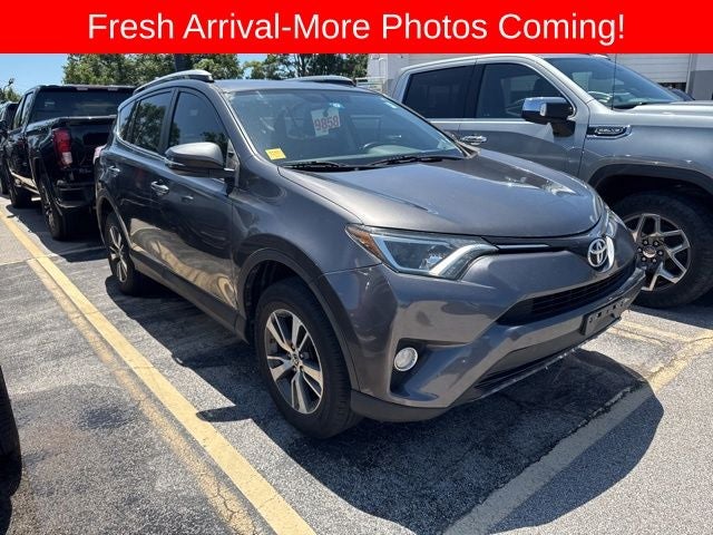 2016 Toyota RAV4 FWD 4dr XLE