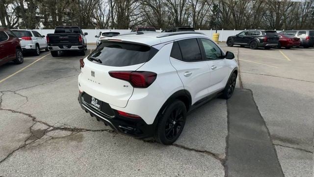 2024 Buick Encore GX FWD 4dr Sport Touring