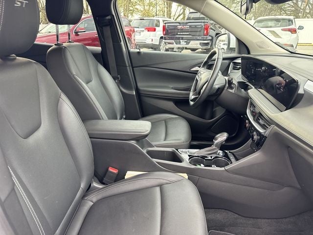 2024 Buick Encore GX FWD 4dr Sport Touring