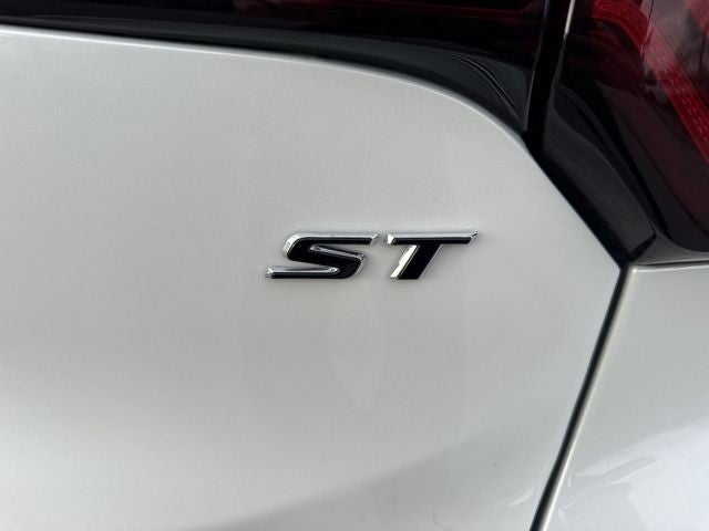 2024 Buick Encore GX FWD 4dr Sport Touring