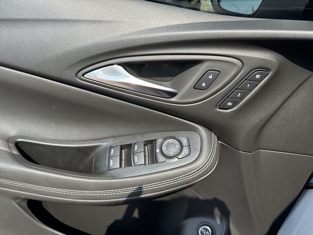 2026 Buick Encore GX AWD 4dr Avenir