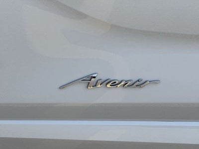 2026 Buick Encore GX AWD 4dr Avenir
