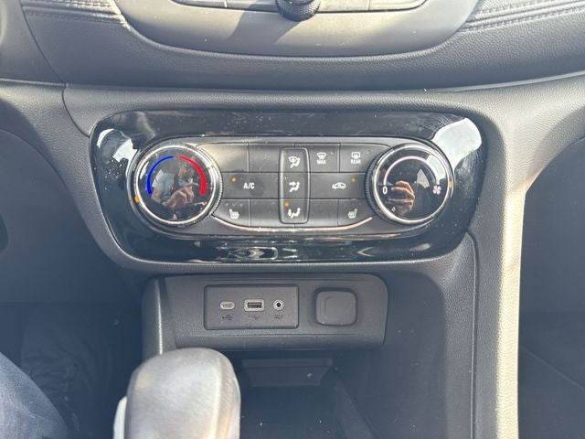 2023 Buick Encore GX FWD 4dr Preferred