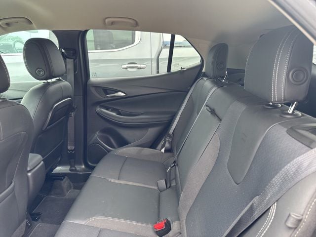 2022 Buick Encore GX AWD 4dr Select