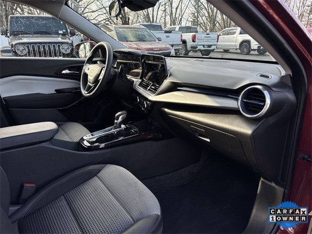 2024 Chevrolet Trax FWD 4dr LT