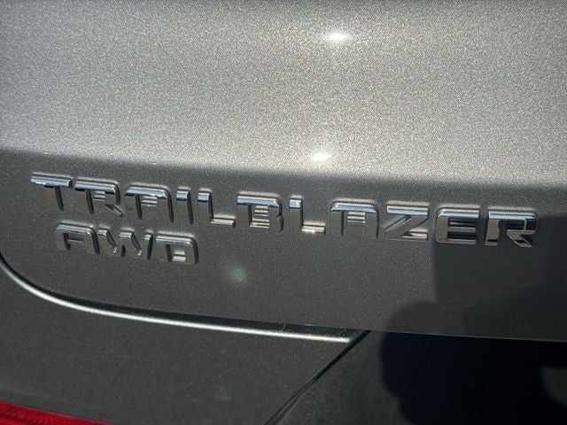 2023 Chevrolet TrailBlazer AWD 4dr LT