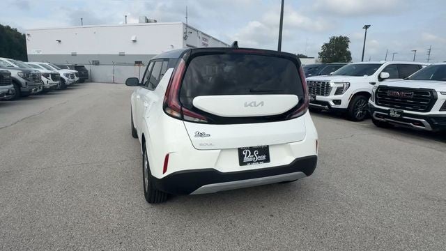 2023 Kia Soul S IVT