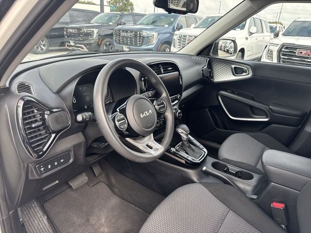 2023 Kia Soul S IVT