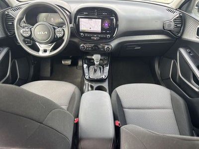 2023 Kia Soul S IVT