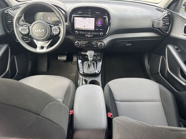 2023 Kia Soul S IVT