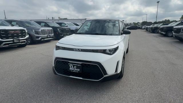 2023 Kia Soul S IVT