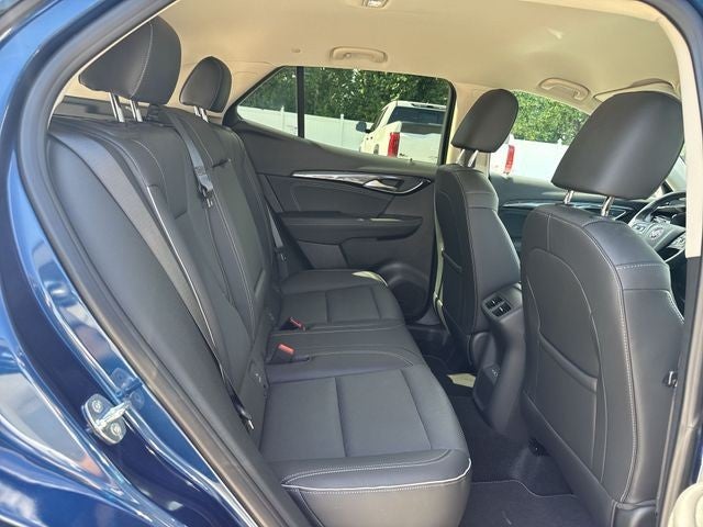 2023 Buick Envision FWD 4dr Essence