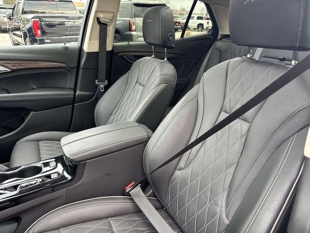 2023 Buick Envision AWD 4dr Avenir