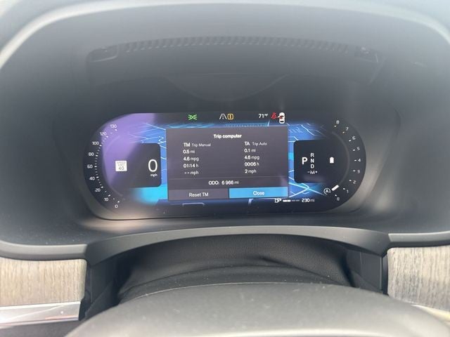 2025 Volvo S90 B6 AWD Plus