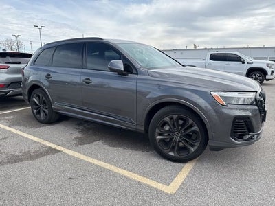 2025 Audi Q7 Premium Plus 55 TFSI quattro
