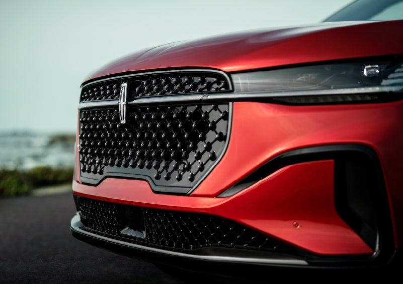 The sleek grille of a 2025 Lincoln Nautilus® SUV with the available Jet Appearance Package makes a bold statement. | Dave Sinclair Lincoln St. Peters in Saint Peters MO