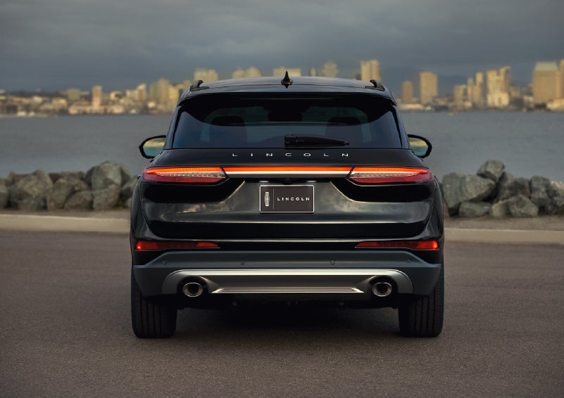 The rear lighting of the 2026 Lincoln Corsair® SUV spans the entire width of the vehicle. | Dave Sinclair Lincoln St. Peters in Saint Peters MO