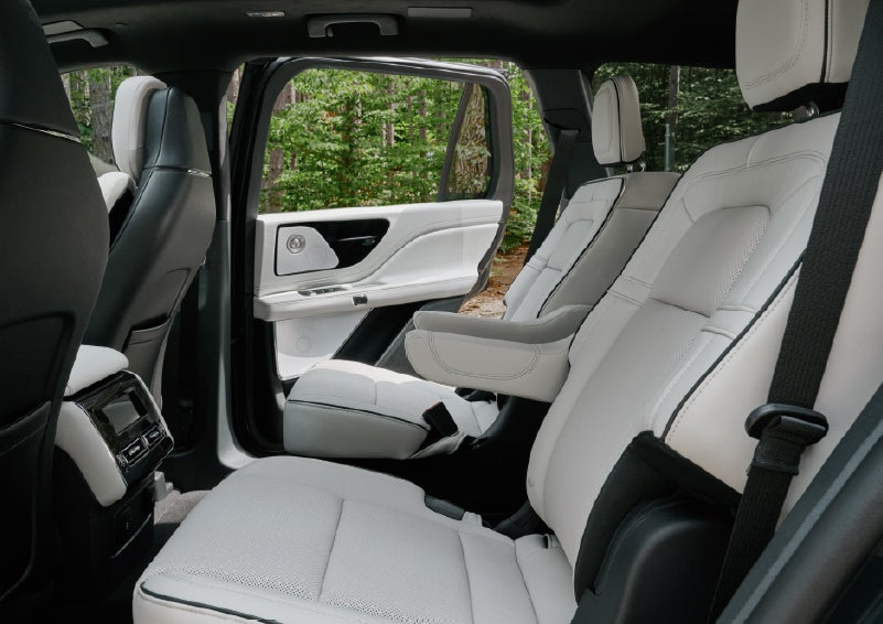 A side view of the second row with captain’s chairs in a 2027 Lincoln Aviator® Black Label™ SUV. | Dave Sinclair Lincoln St. Peters in Saint Peters MO